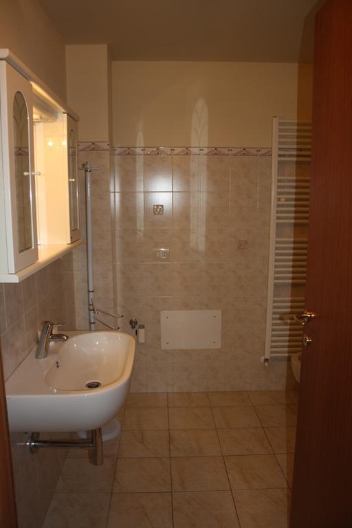 Il Cervo Bianco Aparthotel Abetone Bilik gambar