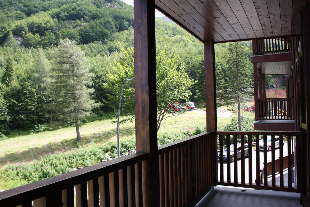 Il Cervo Bianco Aparthotel Abetone Bilik gambar